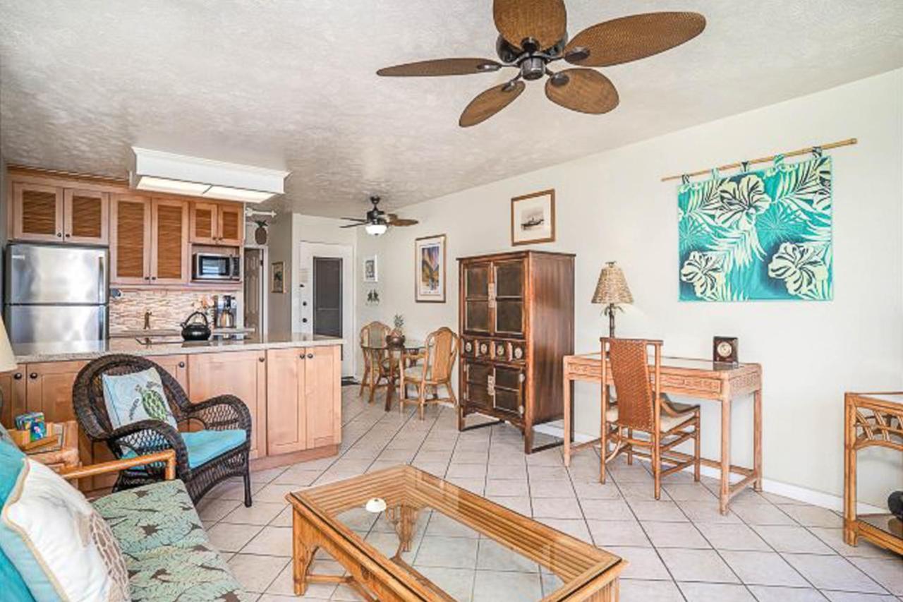 Mahina Surf I Villa Napili-Honokowai Room photo
